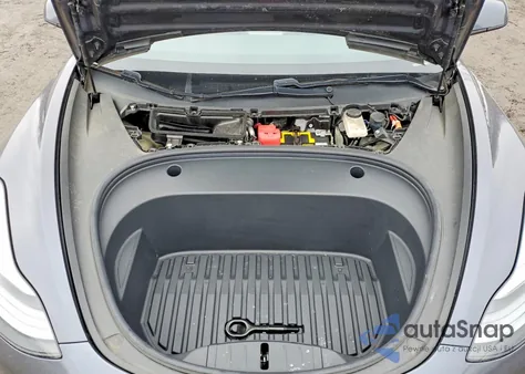 2021 Tesla Model 3 z USA, uszkodzony, nr VIN 5YJ3E1EB1MF974107